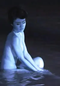 《圣诞节》：当节日变成一场惊悚悬疑秀，小心你身边的“温蒂妮”！